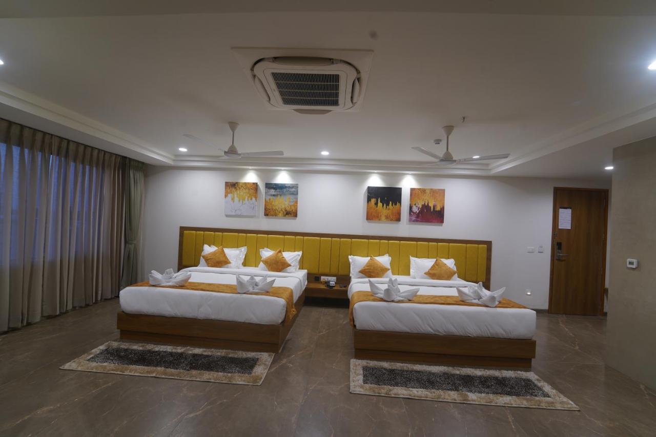 Hotel Stature Inn Kevadia Bagian luar foto