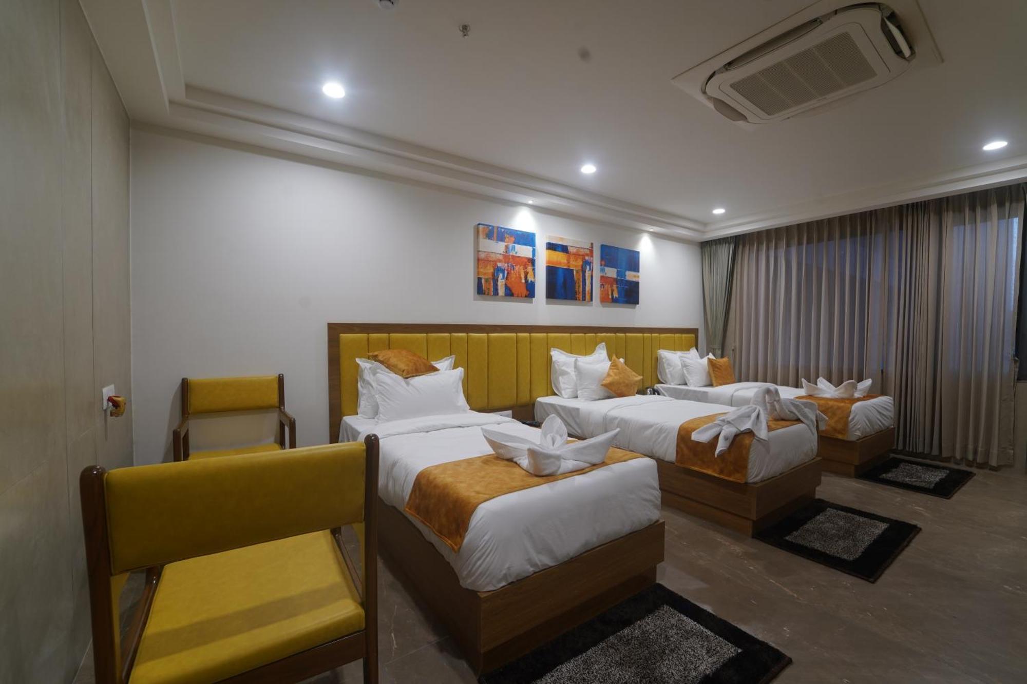 Hotel Stature Inn Kevadia Bagian luar foto